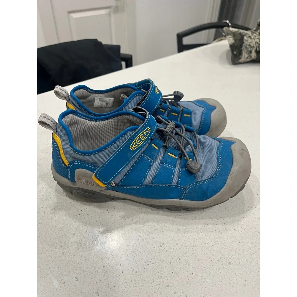 KEEN Kids Blue Yellow Hook and Loop Water Ready Sport Sandals Size‎ 3